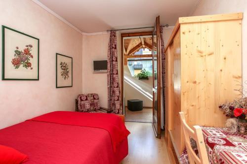 Adele Hotel 3*