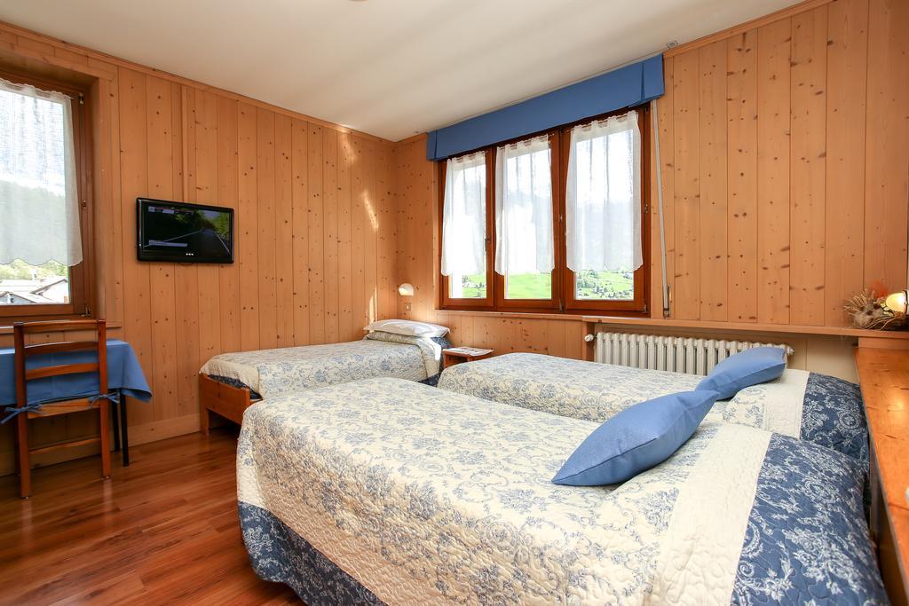 Adele Hotel