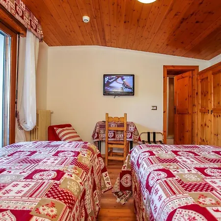 Albergo Adele Bormio Buitenkant foto