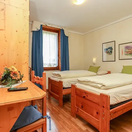 Albergo Adele Bormio Buitenkant foto