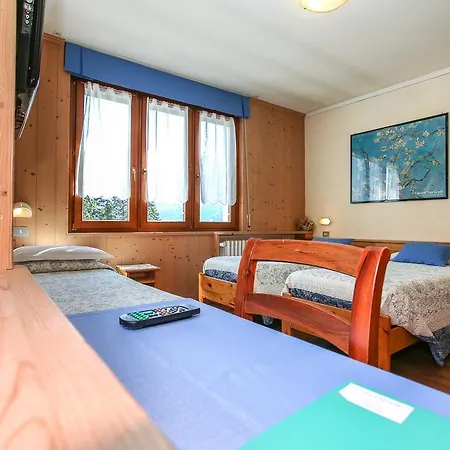 Albergo Adele Bormio Buitenkant foto
